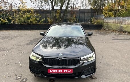 BMW 5 серия, 2019 год, 2 999 000 рублей, 7 фотография