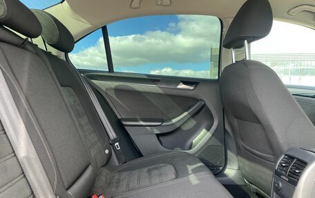 Volkswagen Jetta VI, 2016 год, 1 298 000 рублей, 14 фотография