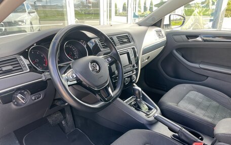 Volkswagen Jetta VI, 2016 год, 1 298 000 рублей, 11 фотография
