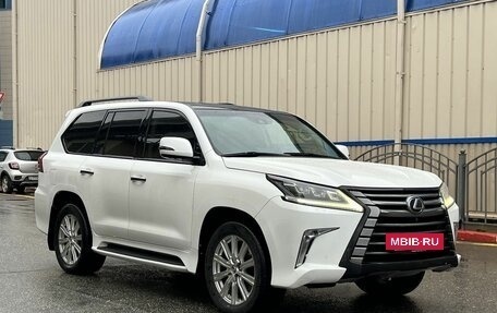 Lexus LX III, 2016 год, 4 500 000 рублей, 7 фотография