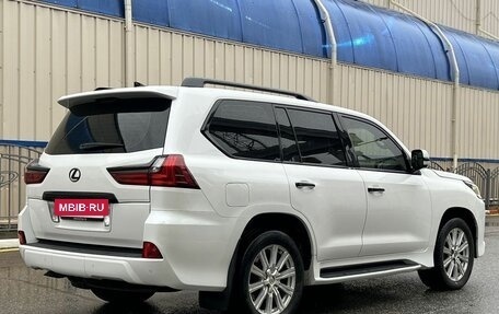 Lexus LX III, 2016 год, 4 500 000 рублей, 6 фотография