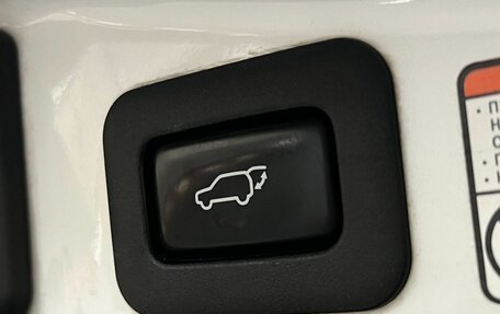 Lexus LX III, 2016 год, 4 500 000 рублей, 28 фотография