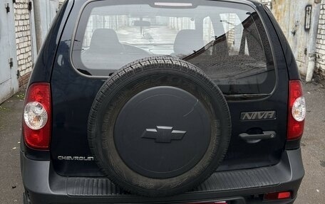 Chevrolet Niva I рестайлинг, 2011 год, 650 000 рублей, 12 фотография