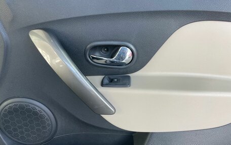 Renault Logan II, 2014 год, 700 000 рублей, 20 фотография