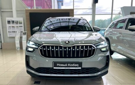 Skoda Kodiaq, 2025 год, 5 600 000 рублей, 2 фотография