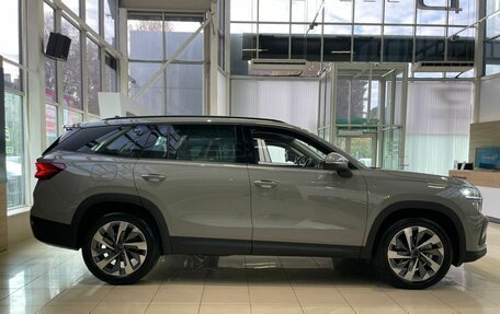 Skoda Kodiaq, 2025 год, 5 600 000 рублей, 4 фотография