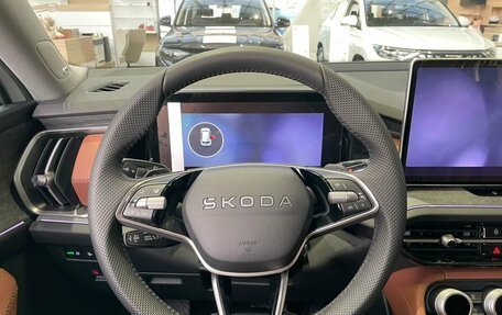 Skoda Kodiaq, 2025 год, 5 600 000 рублей, 12 фотография