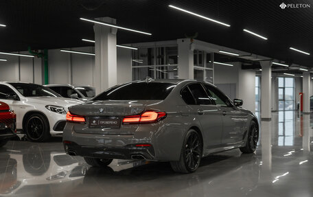 BMW 5 серия, 2020 год, 5 490 000 рублей, 4 фотография