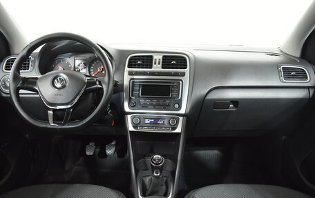 Volkswagen Polo VI (EU Market), 2015 год, 849 000 рублей, 7 фотография