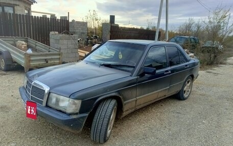 Mercedes-Benz 190 (W201), 1985 год, 140 000 рублей, 4 фотография