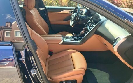BMW 8 серия, 2019 год, 6 000 000 рублей, 9 фотография