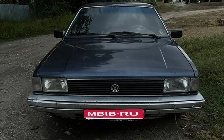 Volkswagen Santana, 1982 год, 130 000 рублей, 1 фотография