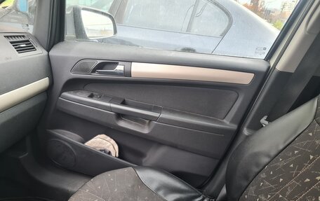 Opel Zafira B, 2008 год, 650 000 рублей, 13 фотография