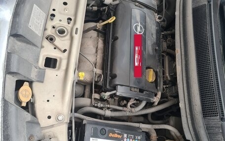 Opel Zafira B, 2008 год, 650 000 рублей, 11 фотография