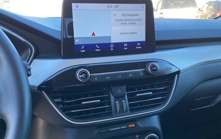 Ford Escape, 2021 год, 1 950 000 рублей, 10 фотография