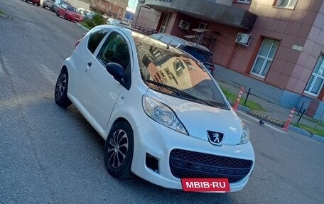 Peugeot 107 I рестайлинг, 2011 год, 325 000 рублей, 10 фотография