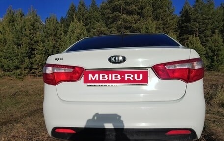 KIA Rio III рестайлинг, 2014 год, 730 000 рублей, 3 фотография
