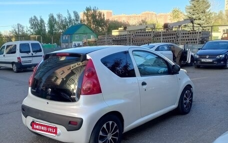 Peugeot 107 I рестайлинг, 2011 год, 325 000 рублей, 8 фотография
