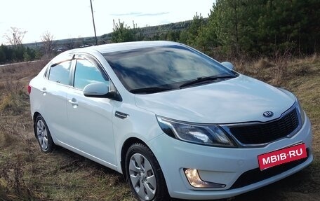 KIA Rio III рестайлинг, 2014 год, 730 000 рублей, 4 фотография
