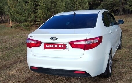 KIA Rio III рестайлинг, 2014 год, 730 000 рублей, 17 фотография