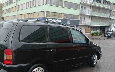 Hyundai Trajet I рестайлинг, 2001 год, 385 000 рублей, 2 фотография