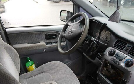 Hyundai Trajet I рестайлинг, 2001 год, 385 000 рублей, 9 фотография