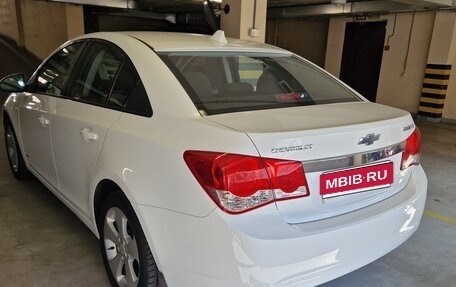 Chevrolet Cruze II, 2012 год, 1 010 000 рублей, 7 фотография