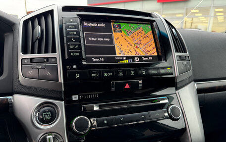 Toyota Land Cruiser 200, 2013 год, 3 530 000 рублей, 8 фотография