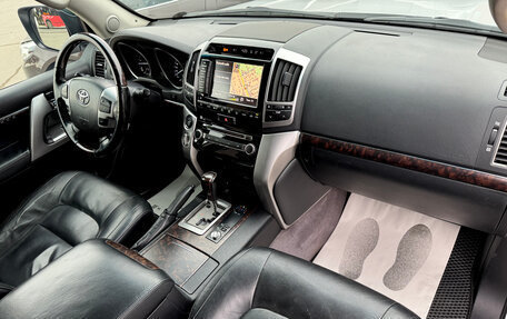 Toyota Land Cruiser 200, 2013 год, 3 530 000 рублей, 13 фотография