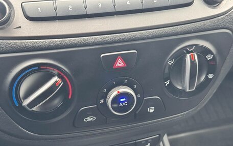 Hyundai Solaris II рестайлинг, 2020 год, 1 380 000 рублей, 17 фотография