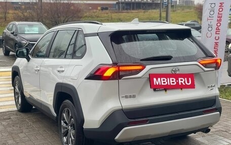 Toyota RAV4, 2025 год, 3 930 000 рублей, 7 фотография
