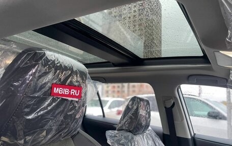 Toyota RAV4, 2025 год, 3 930 000 рублей, 23 фотография
