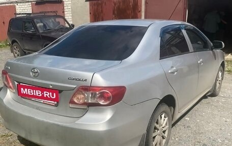 Toyota Corolla, 2012 год, 900 000 рублей, 4 фотография