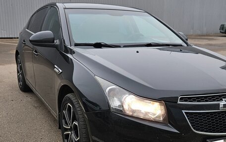 Chevrolet Cruze II, 2011 год, 720 000 рублей, 2 фотография