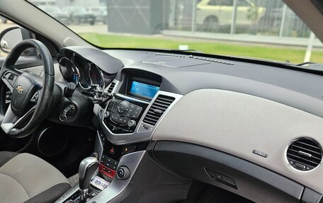 Chevrolet Cruze II, 2011 год, 720 000 рублей, 7 фотография