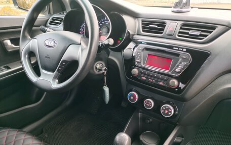 KIA Rio III рестайлинг, 2015 год, 771 000 рублей, 20 фотография