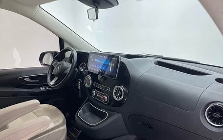 Mercedes-Benz Vito, 2021 год, 4 480 000 рублей, 10 фотография