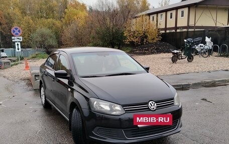 Volkswagen Polo VI (EU Market), 2011 год, 850 000 рублей, 3 фотография
