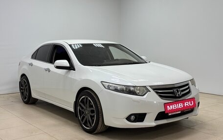Honda Accord VIII рестайлинг, 2012 год, 1 390 000 рублей, 3 фотография