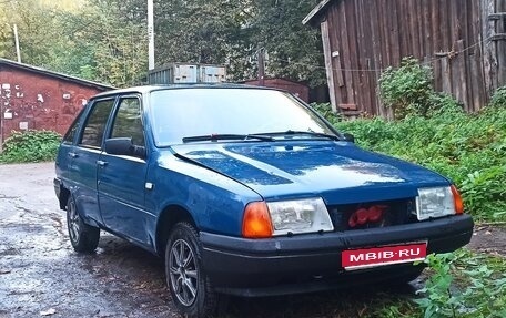 ИЖ 2126 «Ода», 2004 год, 150 000 рублей, 1 фотография