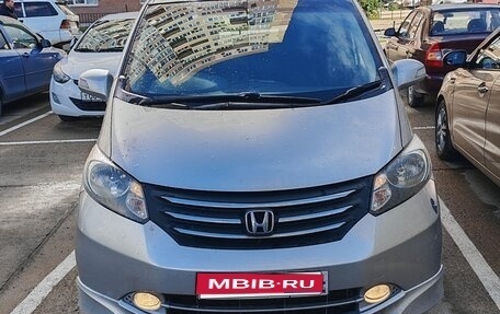 Honda Freed I, 2011 год, 1 200 000 рублей, 1 фотография