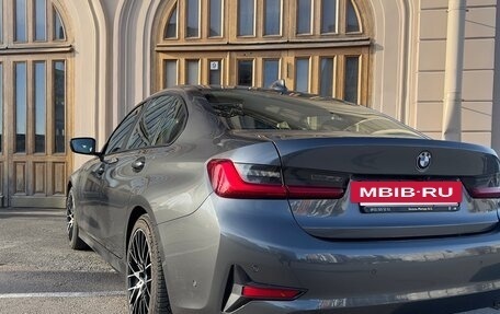 BMW 3 серия, 2021 год, 3 200 000 рублей, 3 фотография