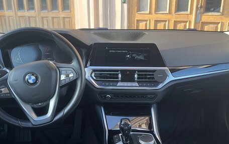 BMW 3 серия, 2021 год, 3 200 000 рублей, 12 фотография