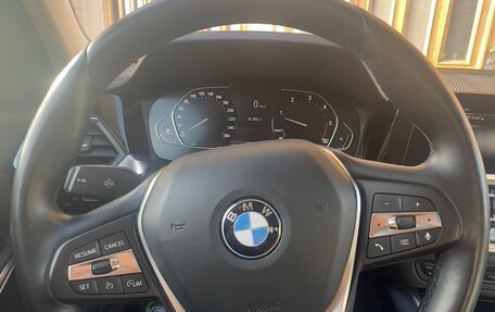 BMW 3 серия, 2021 год, 3 200 000 рублей, 15 фотография