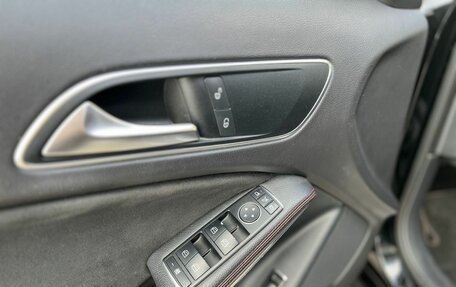 Mercedes-Benz GLA, 2015 год, 1 950 000 рублей, 10 фотография