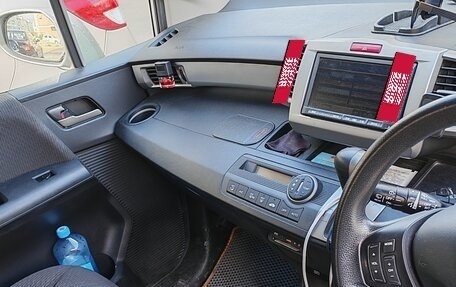 Honda Freed I, 2011 год, 1 200 000 рублей, 10 фотография