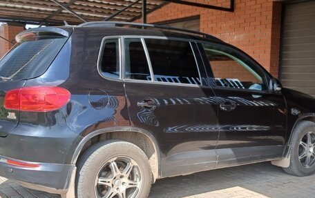 Volkswagen Tiguan I, 2012 год, 800 000 рублей, 2 фотография