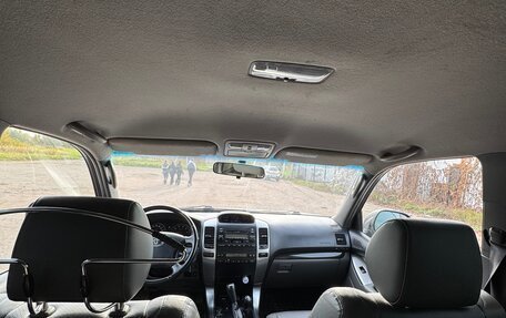 Toyota Land Cruiser Prado 120 рестайлинг, 2008 год, 1 500 000 рублей, 13 фотография