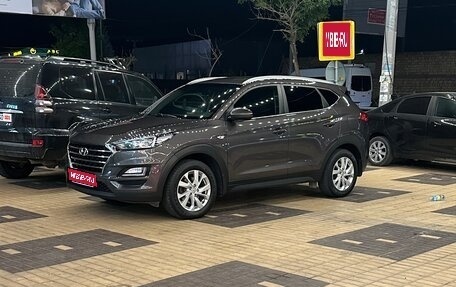 Hyundai Tucson III, 2019 год, 2 250 000 рублей, 1 фотография