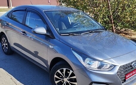 Hyundai Solaris II рестайлинг, 2019 год, 1 380 000 рублей, 1 фотография